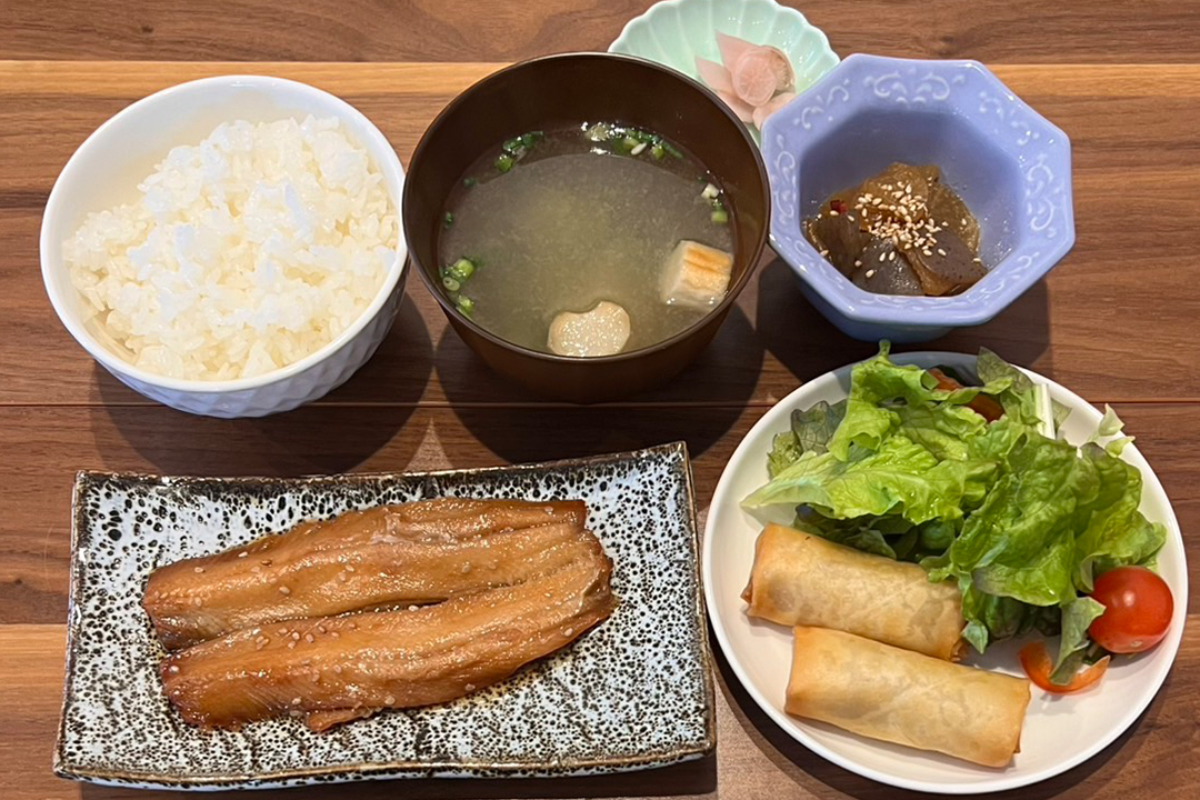 にしんのみりん干し定食。富山県砺波市の定食・居酒屋サンタス食堂のフードメニュー。